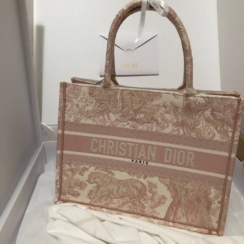 SOLD 💕 DIOR BOOK TOTE - PINK TOILE DE JOUY